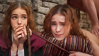 Hermiona Granger Uvoľňuje Svoju Neukojiteľnú Túžbu V Bdsm Stretnutí