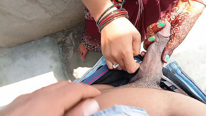 Video indian făcut acasă cu prima experiență orală și sexuală a tinerei mele soții