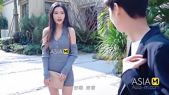 Chen Xiao Yu Csábító Megjelenése Ázsiai Pornóvideóban