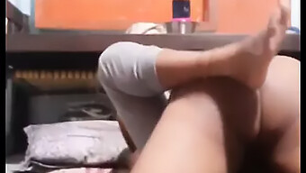 Hindi Sex With Telugu Babe: Hardcore And Dirty Talk Included