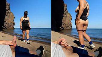 Stunned Exhibitionist On The Beach By Unexpected Visitor - Xsanyany