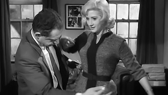 Celebrity Liz Fraser A Klasszikus Brit Vintage Pornóban