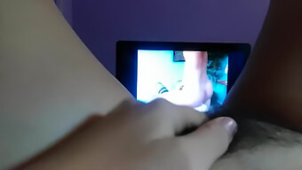 Video Pov De Una Chica Complaciéndose A Sí Misma