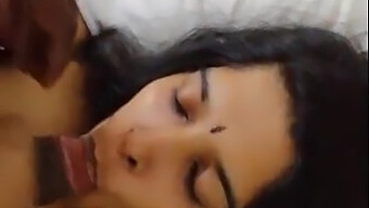 Desi Girl'S Tight Pussy Gets Pounded In Hot Audio Video